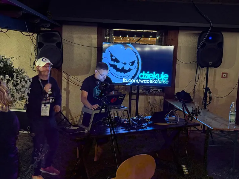 dj wacek